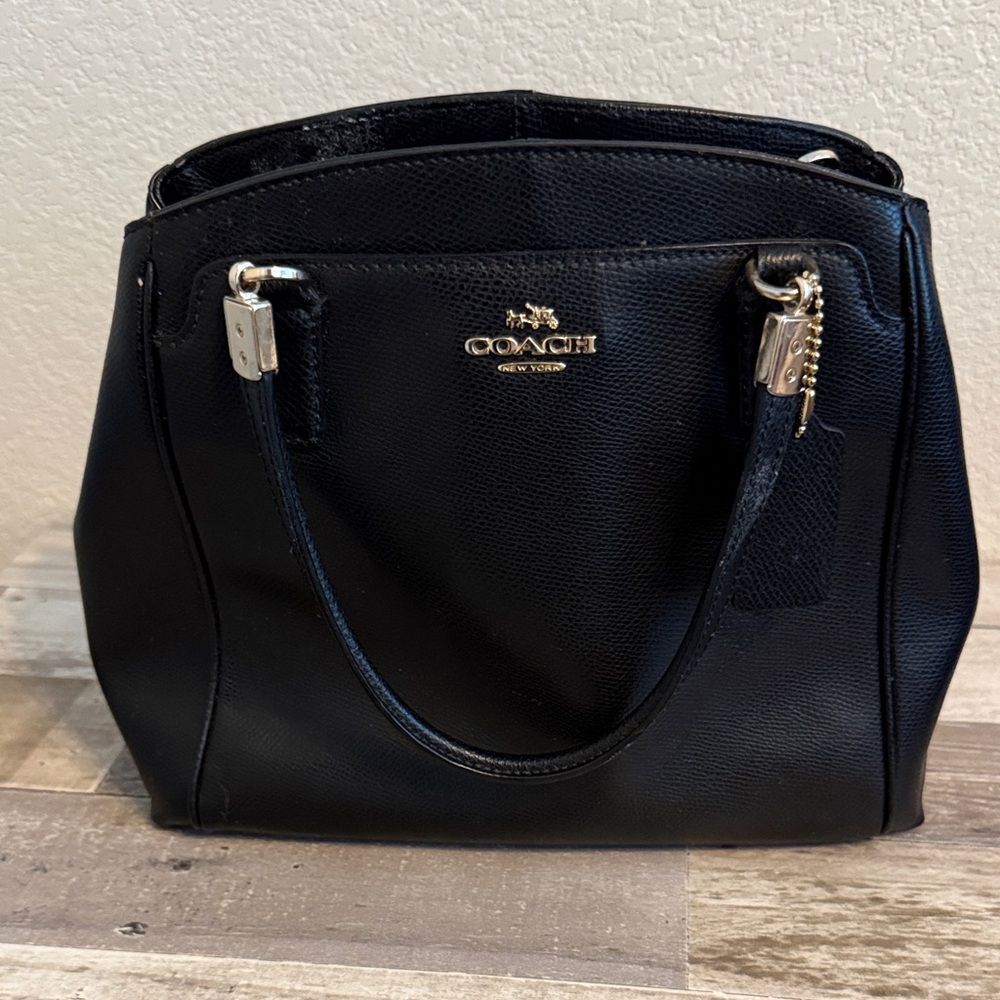 Coach Black Leather Shoulder Bag